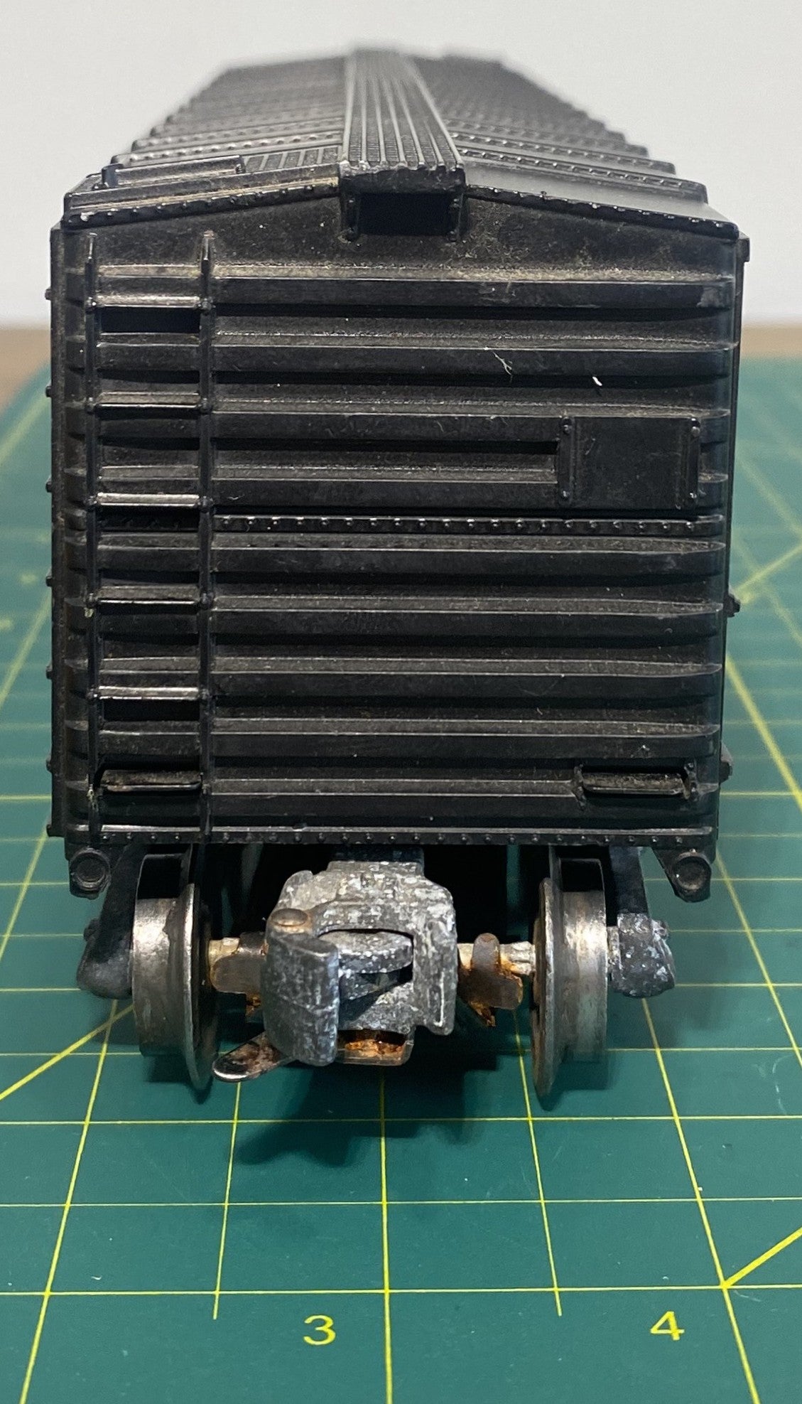 Lionel Post War New Haven Box Car #6464-425