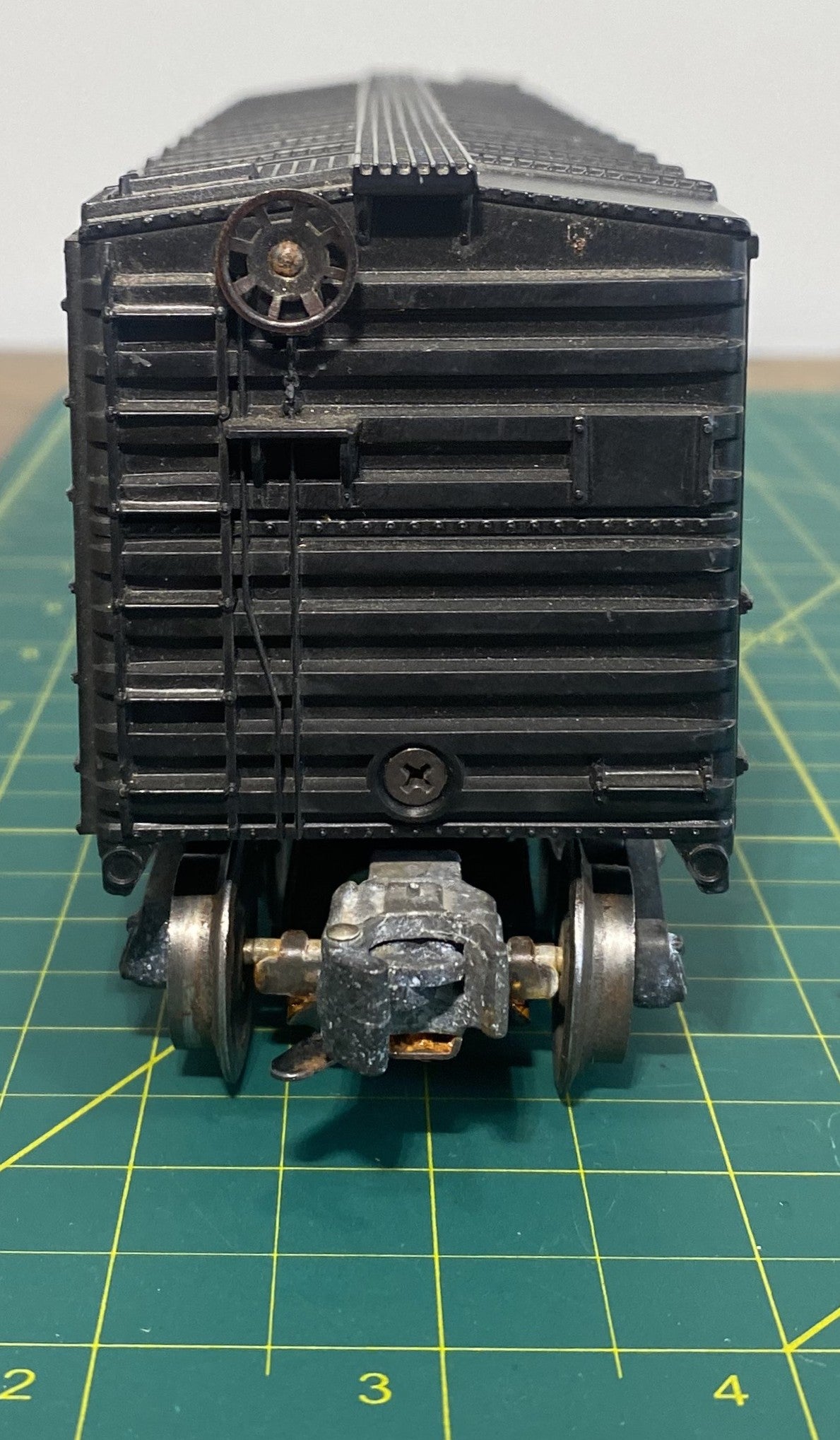 Lionel Post War New Haven Box Car #6464-425