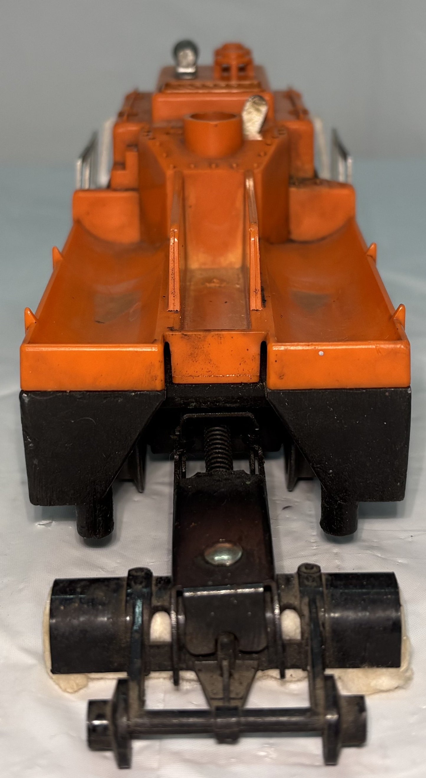 Lionel Post War 3927 Track Cleaning Car