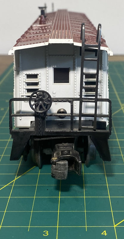 Lionel 6-6433 Canadian Pacific Window Caboose
