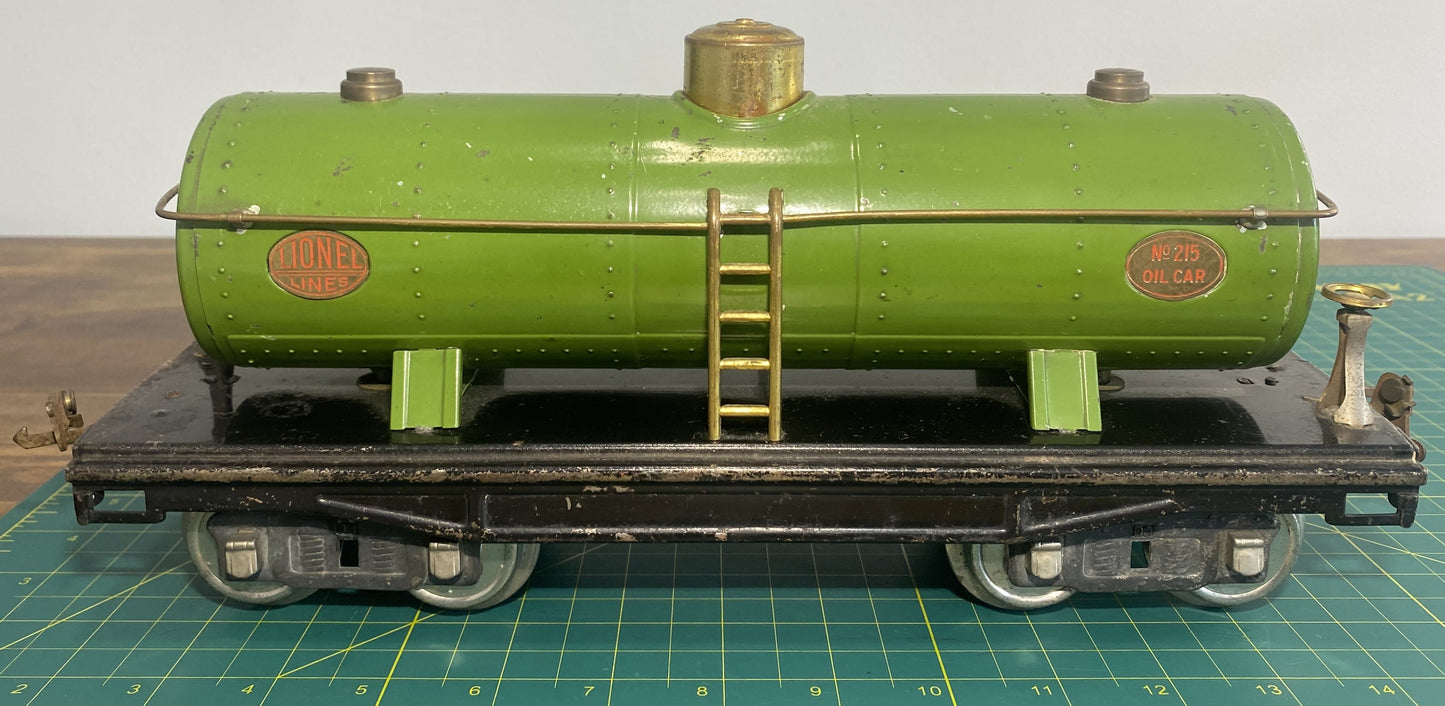 Lionel Pre War #215 Green Oil Tank Car STD Gauge