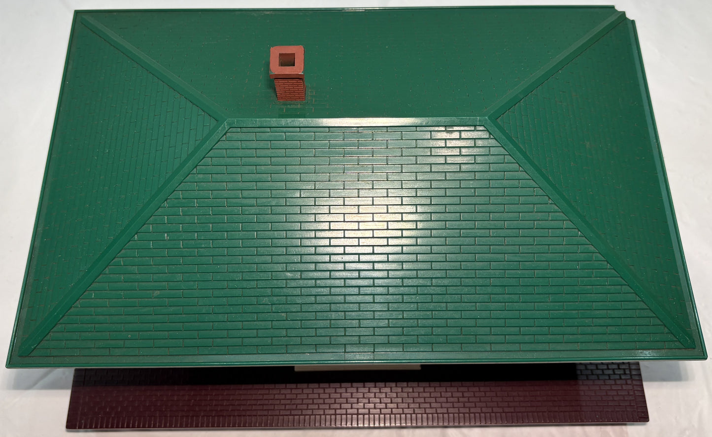 Lionel Post War 132 Illuminated Station