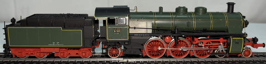 Rivarossi 1368 HO Scale Dampflok BR18 520 Steam Locomotive