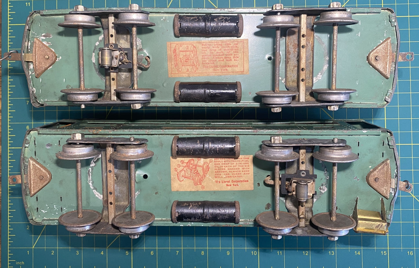 Lionel Pre War #332, 339 Pullman Cars