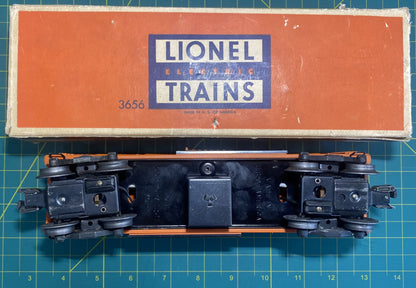 Lionel Post War #3656 Operating Cattle Car
