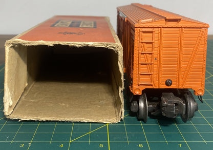Lionel Post War #3656 Operating Cattle Car
