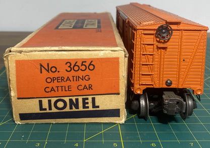 Lionel Post War #3656 Operating Cattle Car