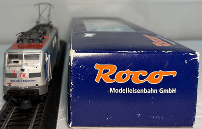 Roco 63695 HO Scale Electric Locomotive DB 850 Anniversary of Munich
