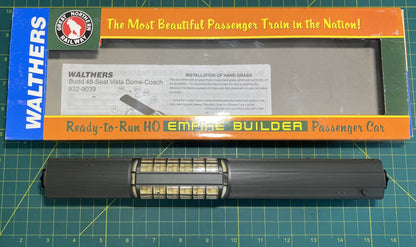 Walthers #932-9039 GN Empire Builder Budd 48-Seat Vista Dome