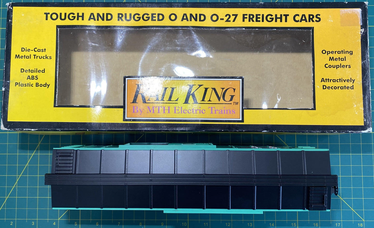 Rail King #30-7414 New York Central Box Car by MTH