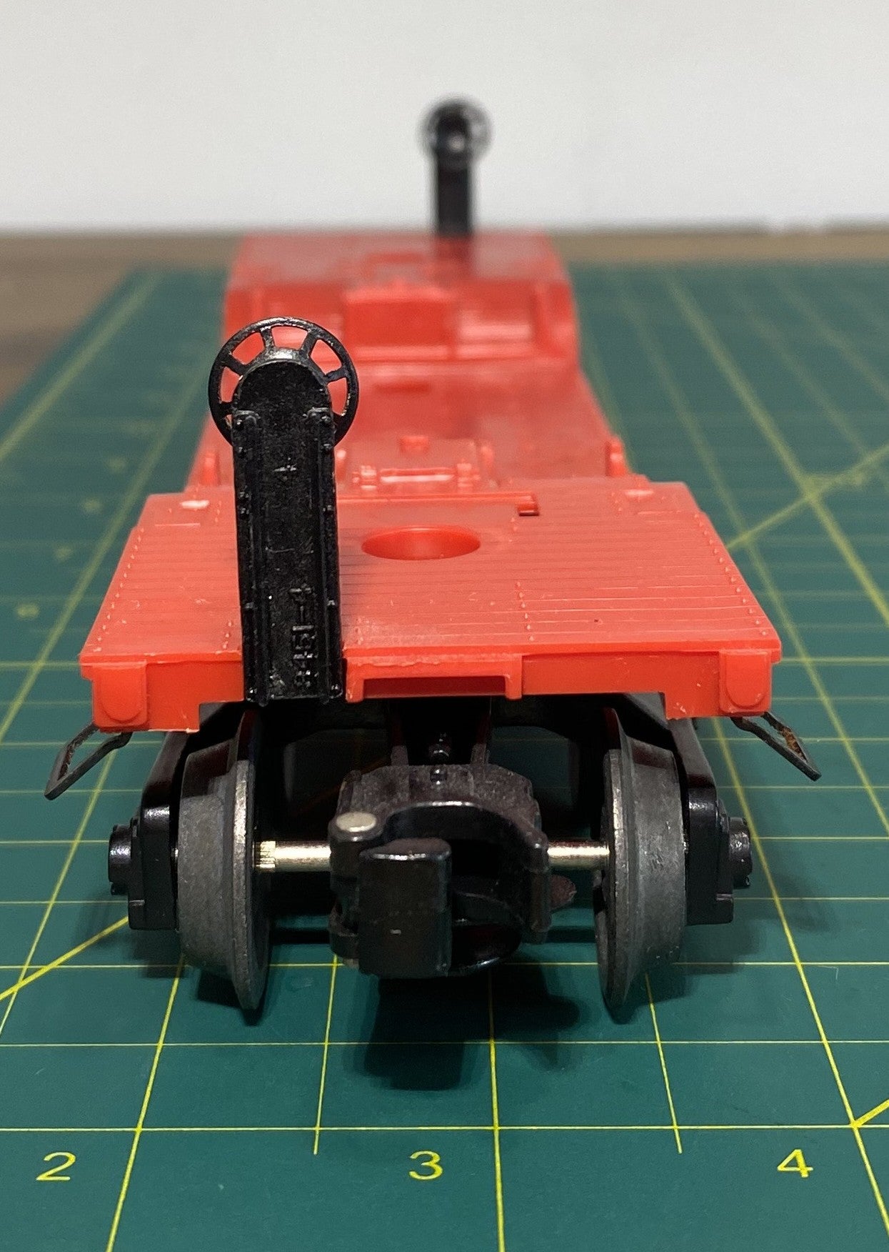 Lionel 6-16955 O Gauge Santa Fe Flatcar w/out Ertl Challenger