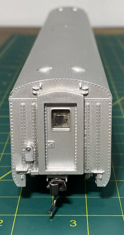 Athearn 3150 HO Scale New Haven Coach #3150