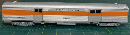 Athearn Kit (assembled) 1784 HO Streamlined Baggage New Heaven #3018