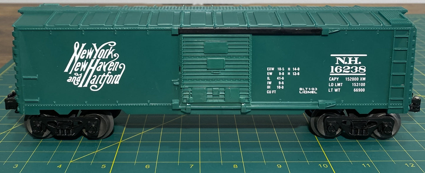 Lionel #6-16238 New York, New Haven, & Hartford Boxcar