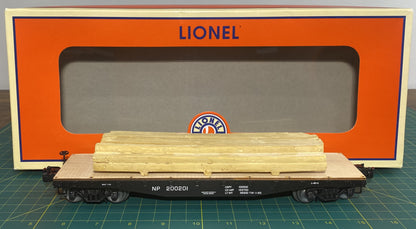 Lionel #6-82851 Northern Pacific 40' Flat w/ Lumber Load