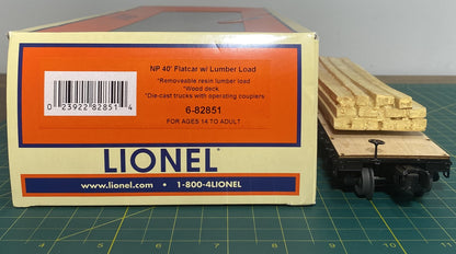 Lionel #6-82851 Northern Pacific 40' Flat w/ Lumber Load
