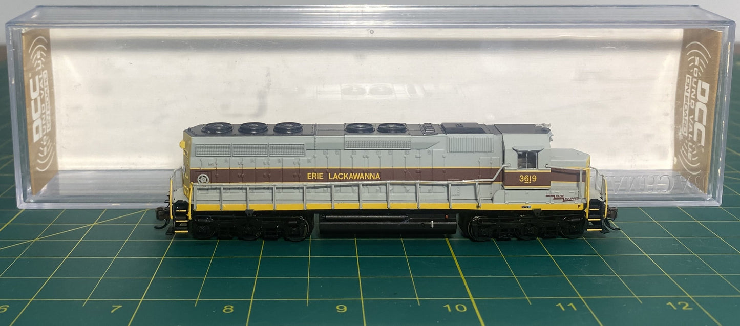 Bachmann #66451 EMD SD-45 Loco w/DCC Sound Erie Lackawanna w/DCC and Sound