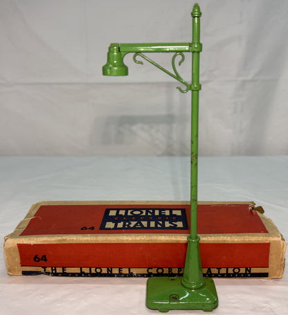 Lionel Post War 64 Highway Lamp Post