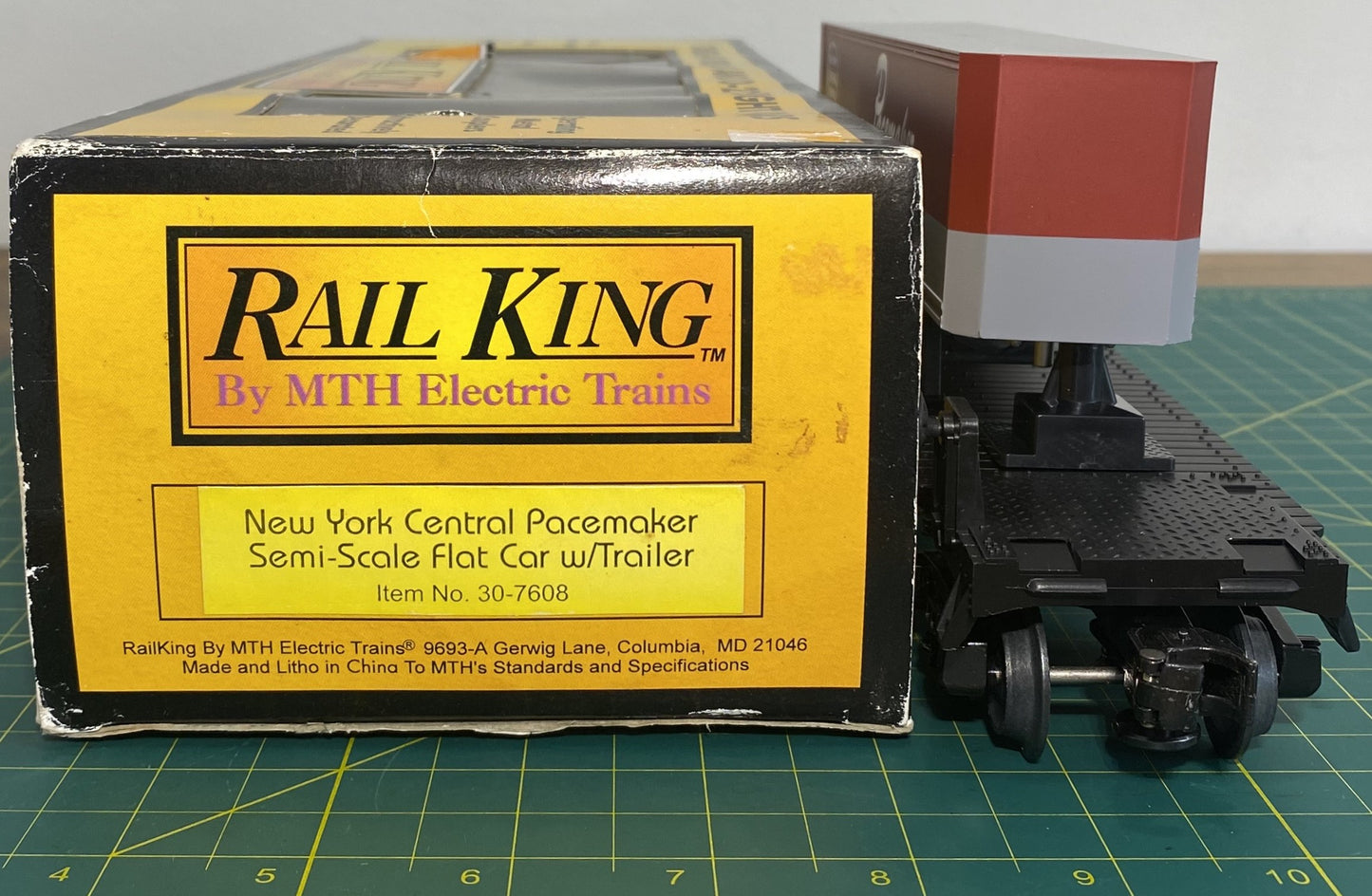 Rail King 30-7608 New York Central O Gauge Flat Car