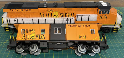 Rail King 30-20359-1 Halloween ES44AC Imperial Diesel & Caboose Set with PS 3.0