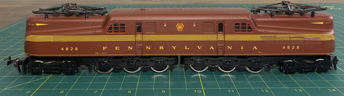 IHC M9300 GG-1 Electric Locomotive #4828 Tuscan Red Pennsylvania PRR