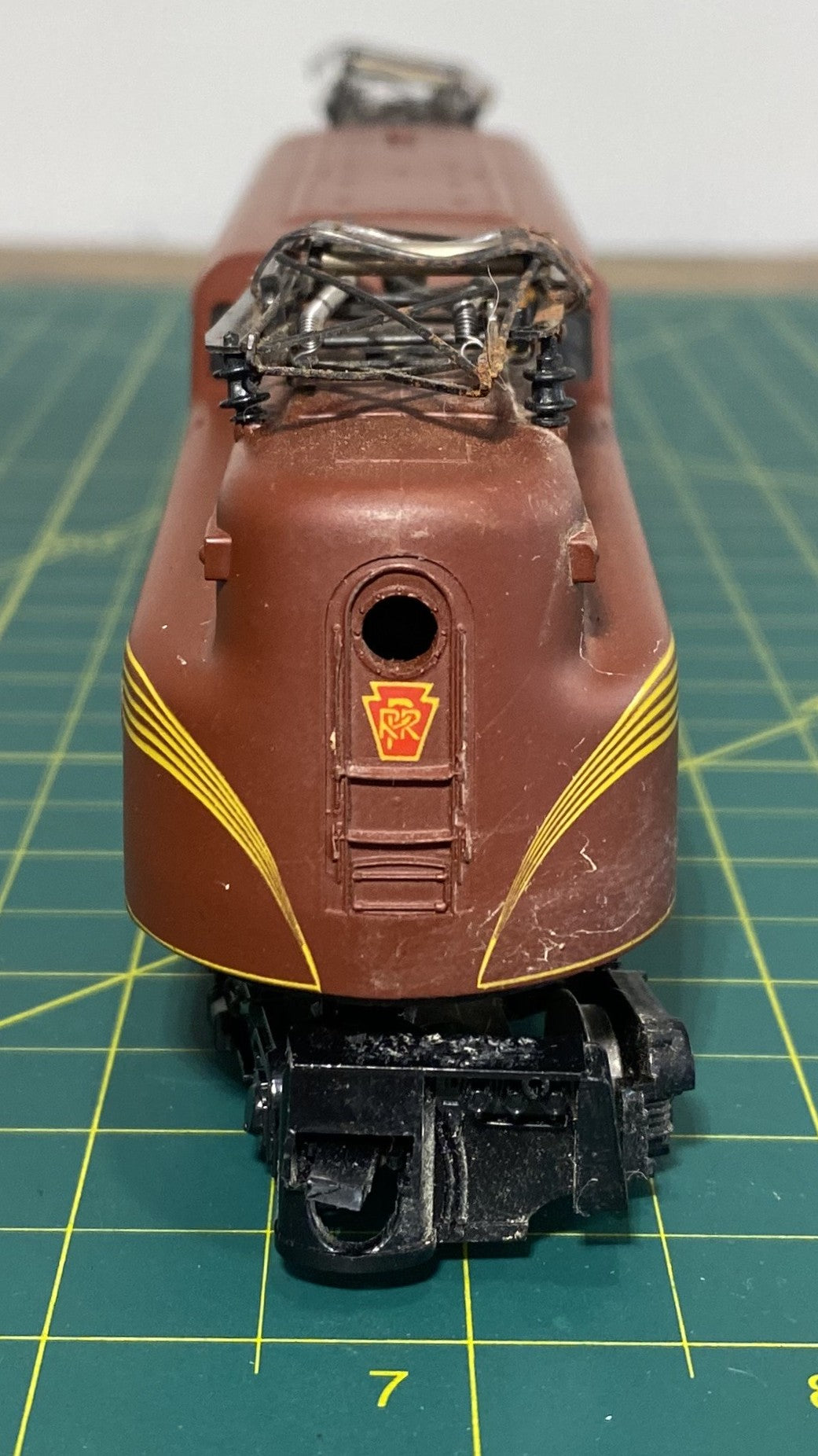IHC M9300 GG-1 Electric Locomotive #4828 Tuscan Red Pennsylvania PRR