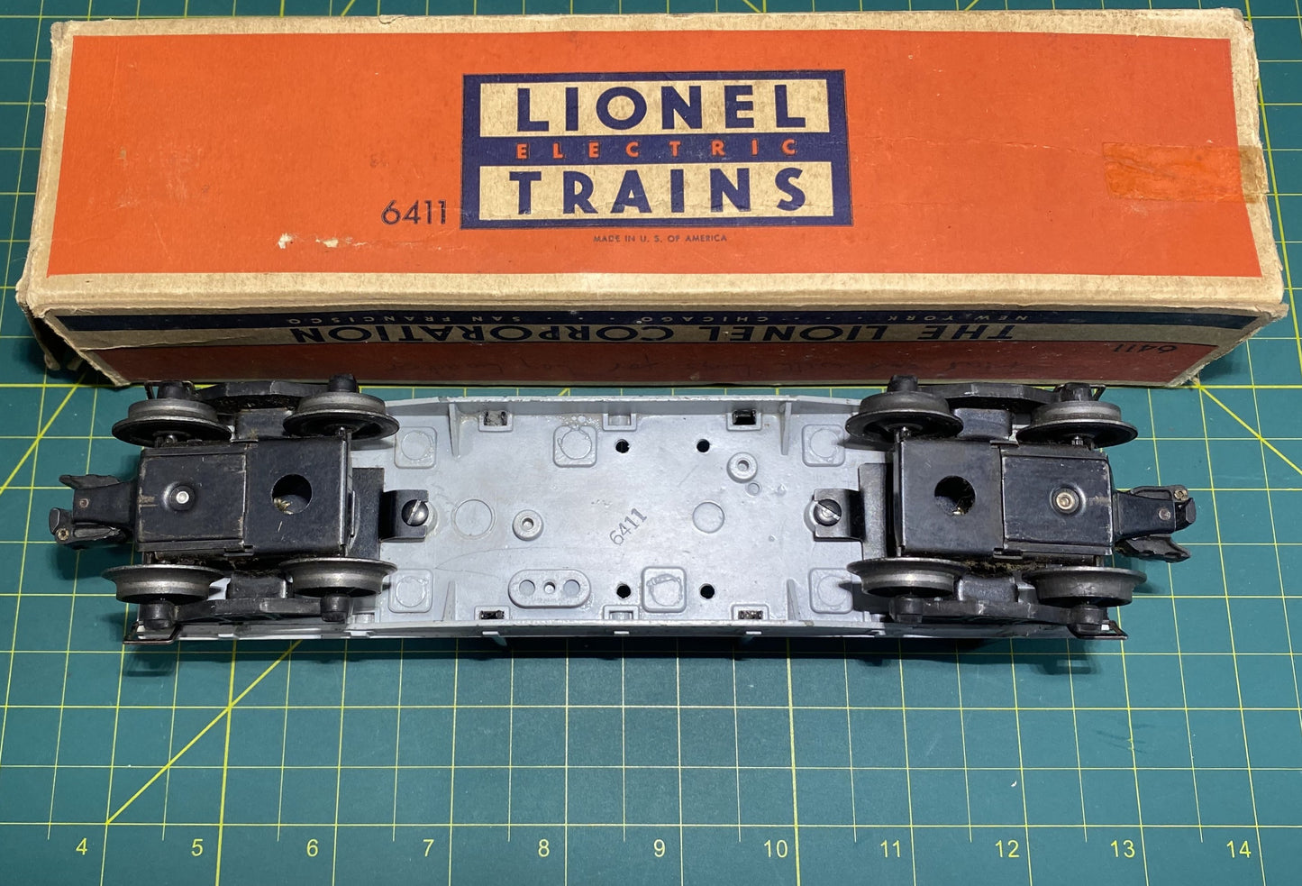 Lionel Post War #6411 Log Car
