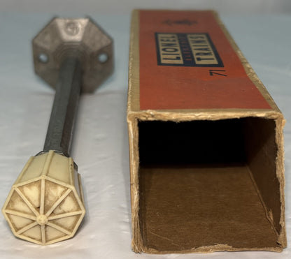 Lionel Post War 71 Street Lamp