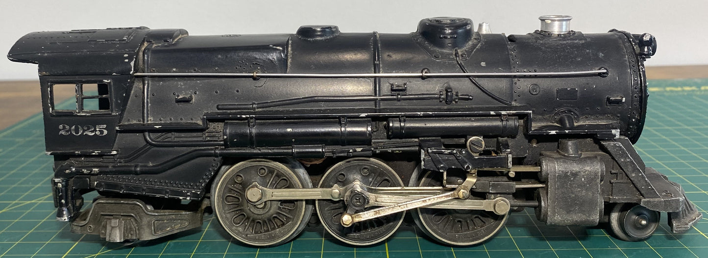 Lionel Post War #2025 Steam Locomotive