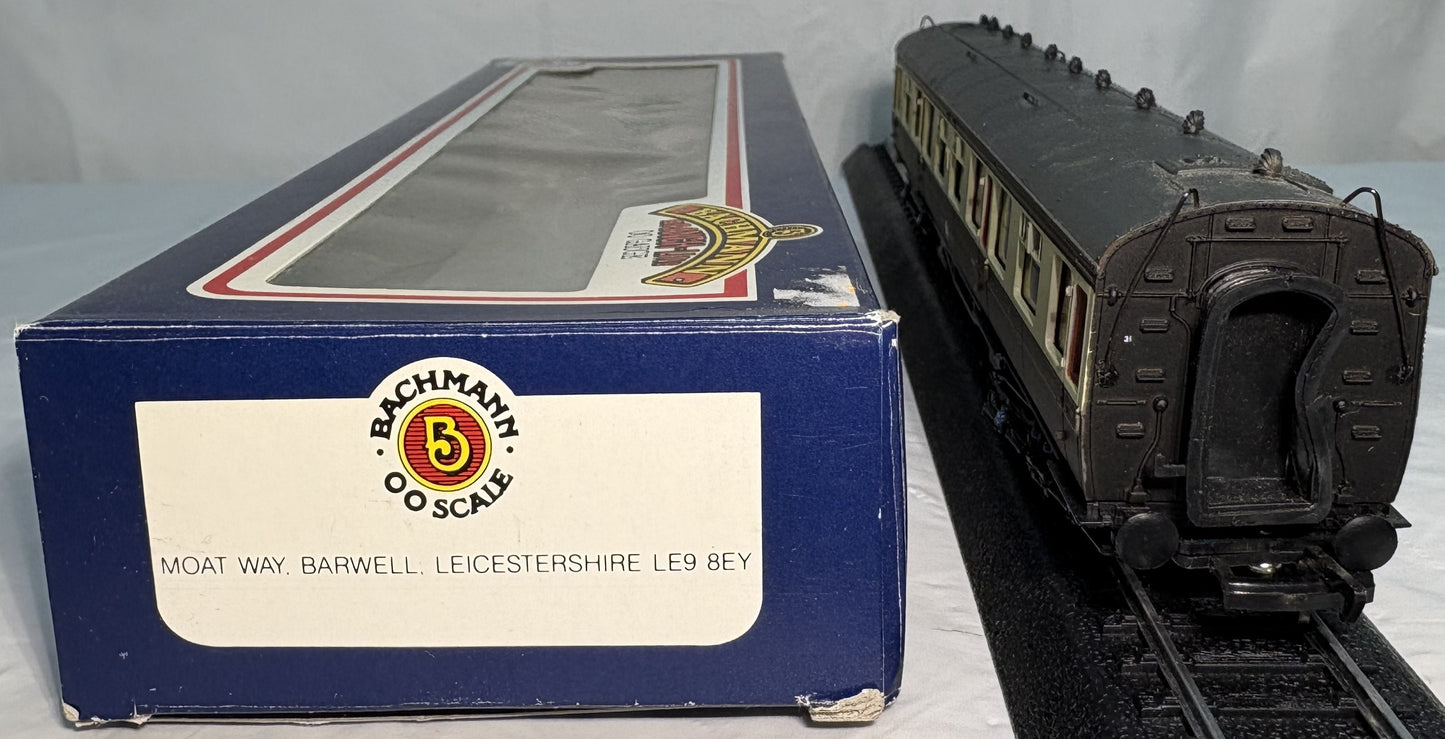 Bachmann Branchline 34-050 GWR 60ft Collett 3rd Class in Chocolate Cream