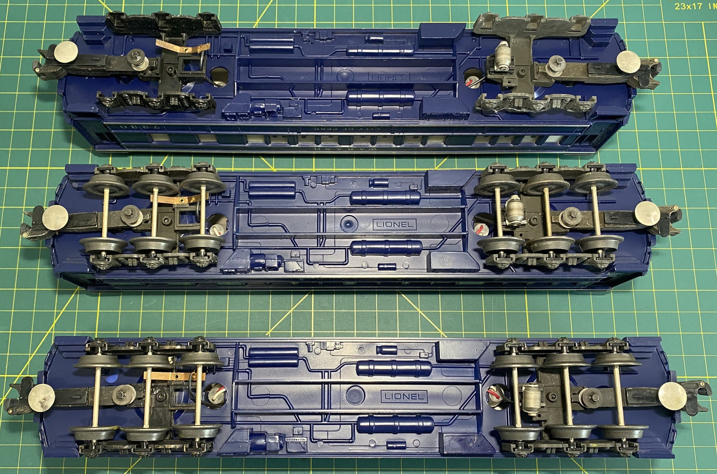 Lionel # 8610 Wabash Set with Steam Locomotive, Tender and 6 pass cars