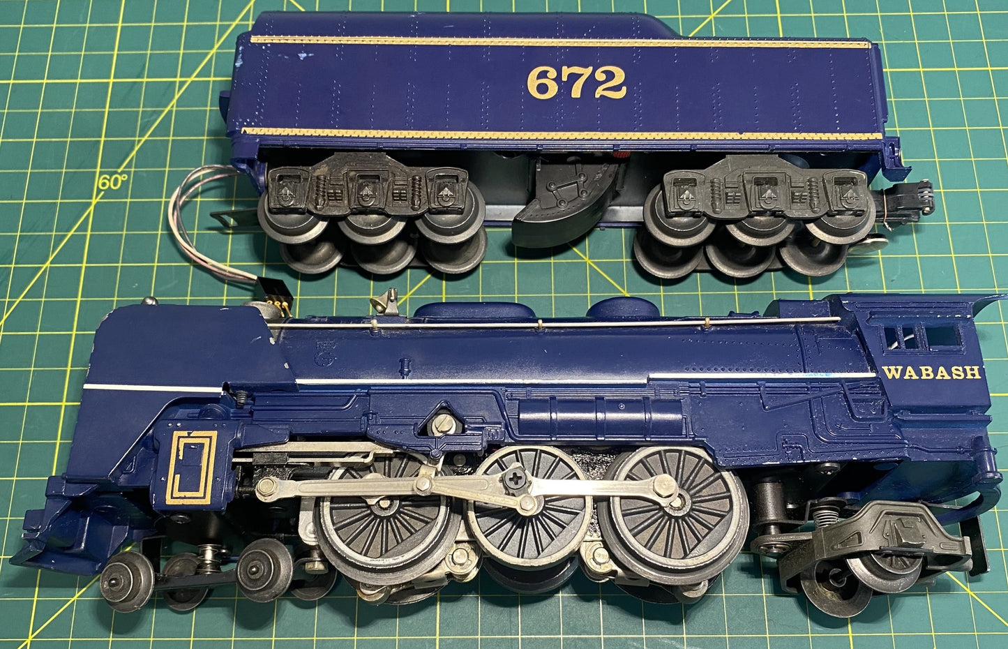 Lionel # 8610 Wabash Set with Steam Locomotive, Tender and 6 pass cars