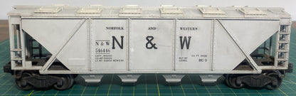 Lionel Post War Covered Quad Hopper #6446-25