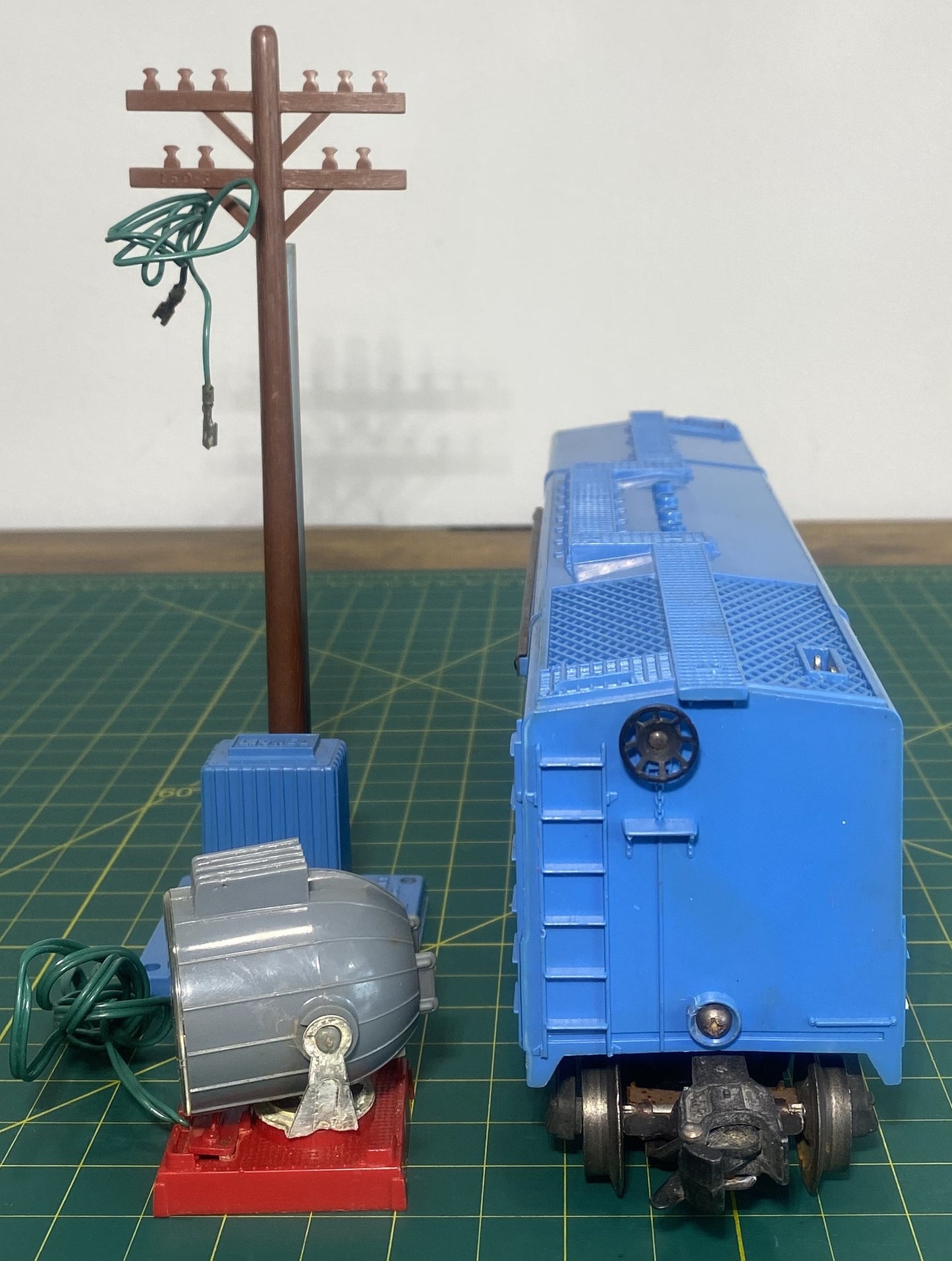 Lionel Post War #3530 Operating Mobile Generating Car