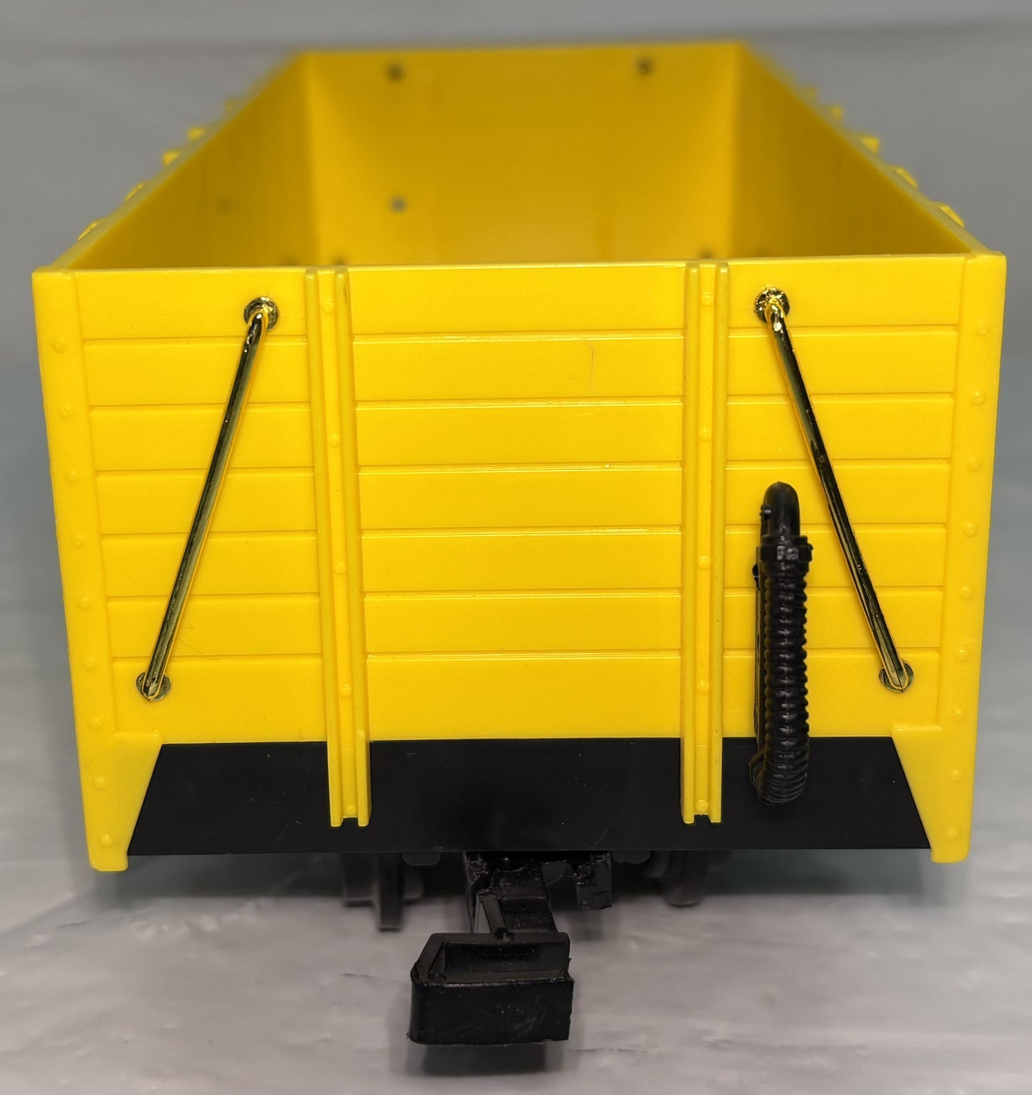Echo Toys Gondola Southern Pacific Yellow