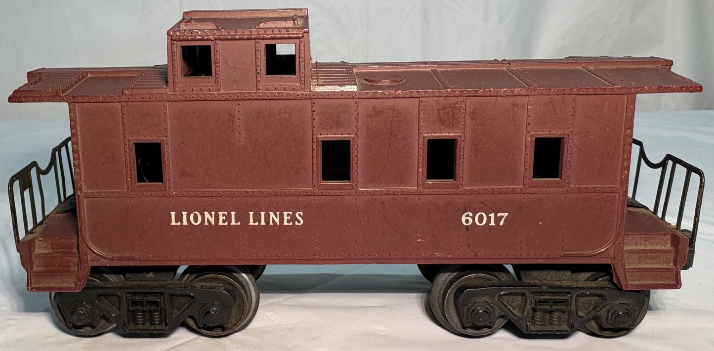 Lionel Post War 6017 Lionel Lines Caboose