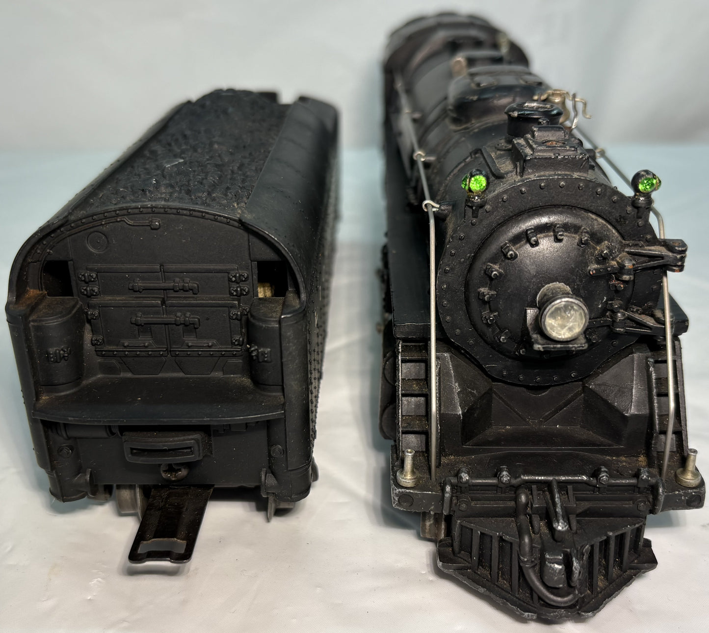 Lionel Post War 736 Berkshire and 2046W Whistling Tender