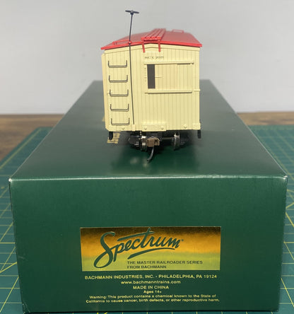 Spectrum 160-27044 Christmas On30 Boxcar North Pole & Southern Express Fruitcake Delivery #7216