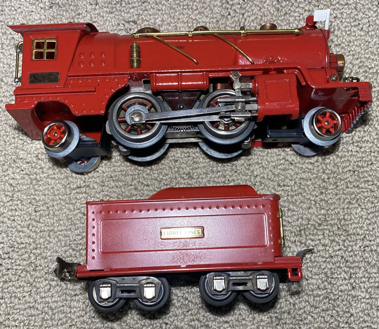 Lionel Pre War #262 Steam Locomotive and Tender - Refurbished