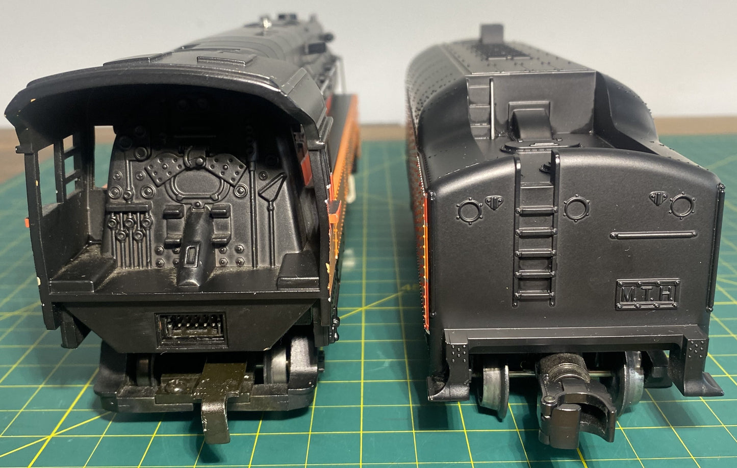 MTH Southern Pacific 4-8-4 GS-4 Steam Engine w/Proto