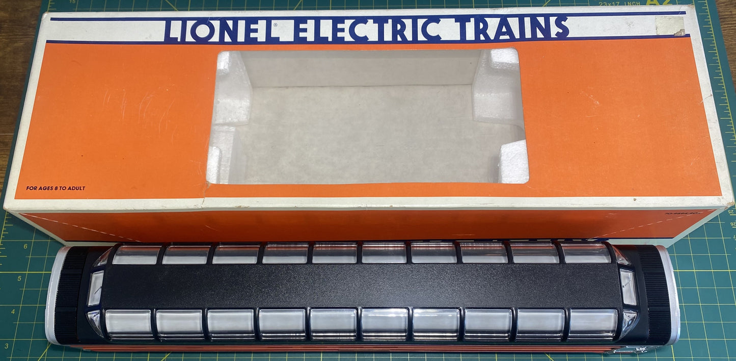 Lionel 6-19107 Southern Pacific Full Vista Dome Passenger Car