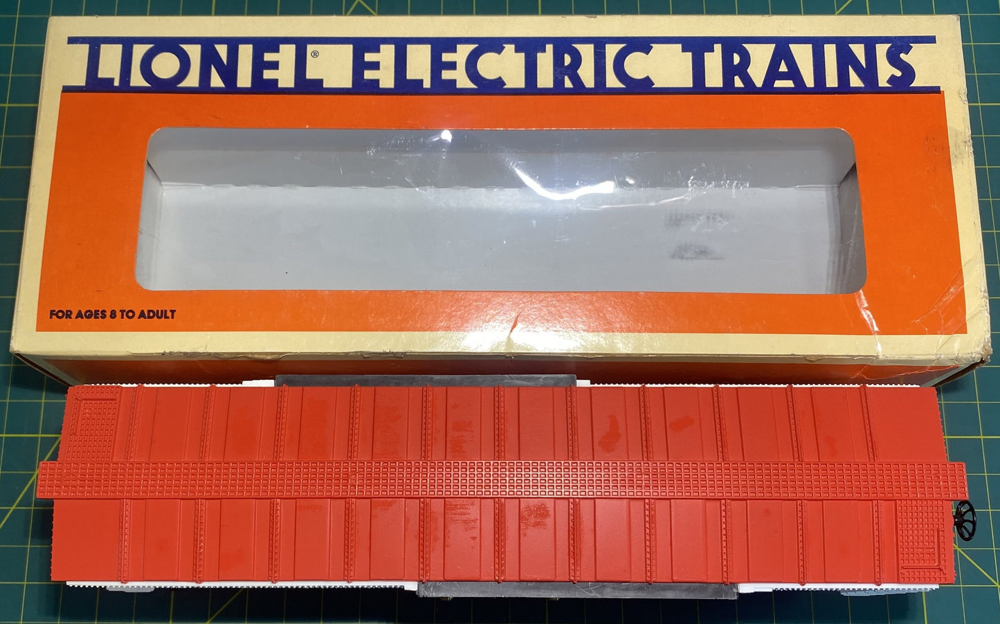 Lionel 6-19913 Christmas Box Car 1993