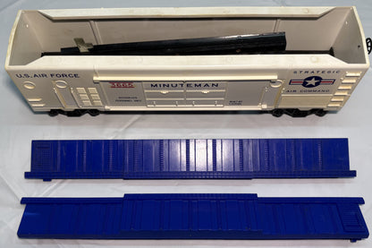 Lionel Post War 3665 Minuteman Box Car