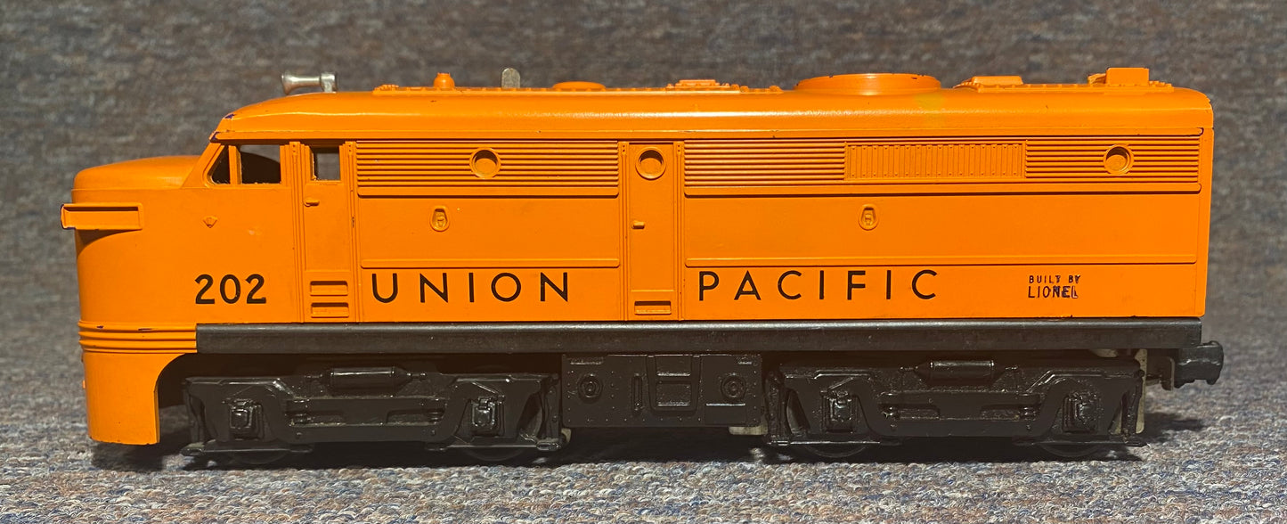 Lionel Post War #202 Alco Diesel Locomotive