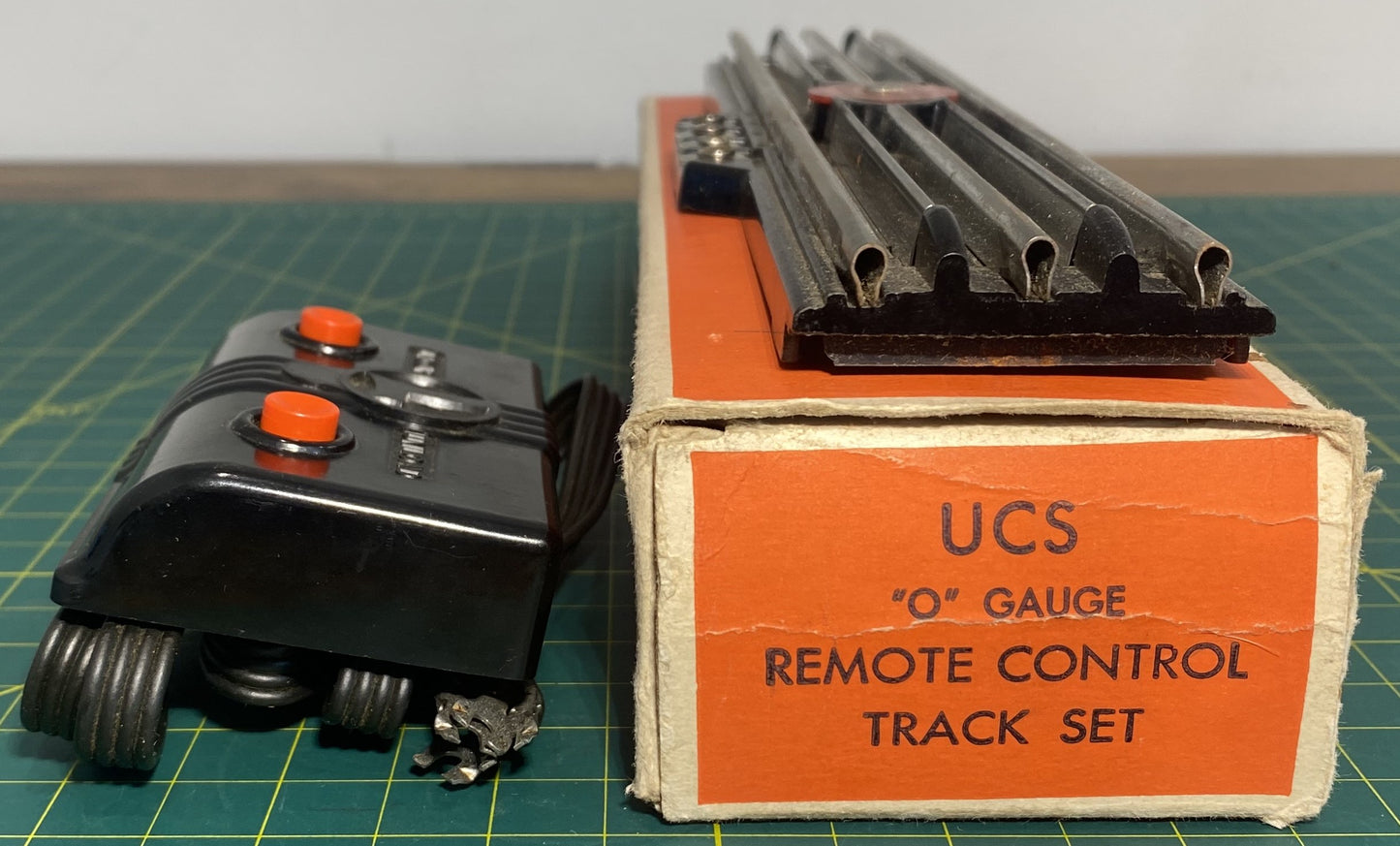 Lionel Remote Control Track Set