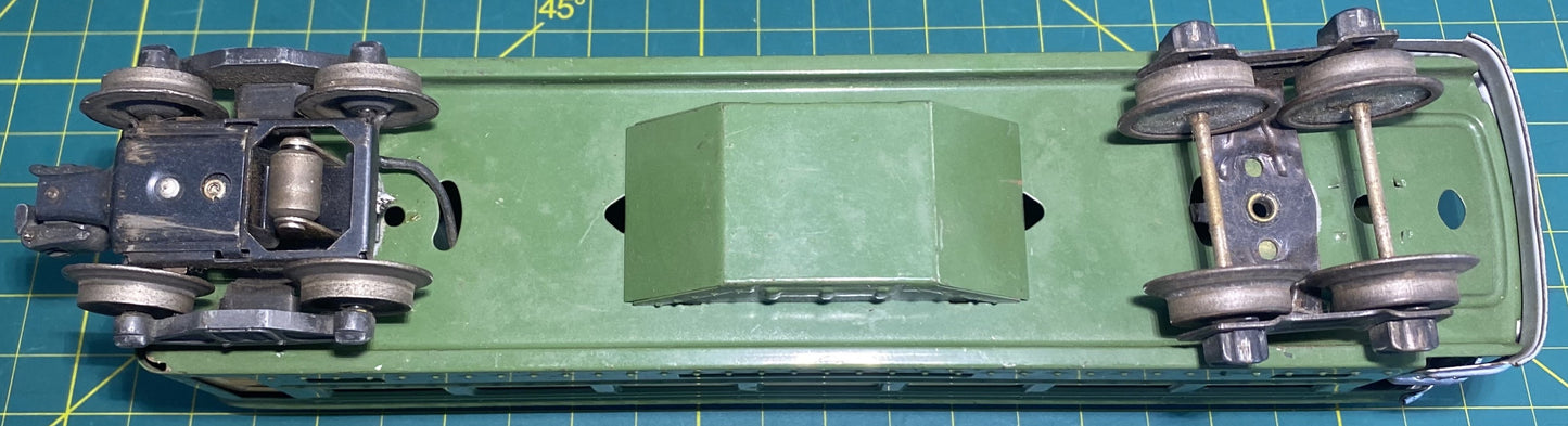 Lionel Pre War 2641 Passenger Car Green