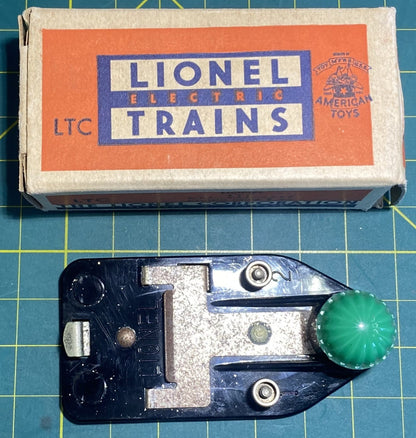 Lionel Post War Lockon with Light