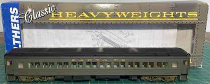 Walthers Santa Fe 932 10102 Style Heavyweight 70' Coach Pullman Green w/black Roof