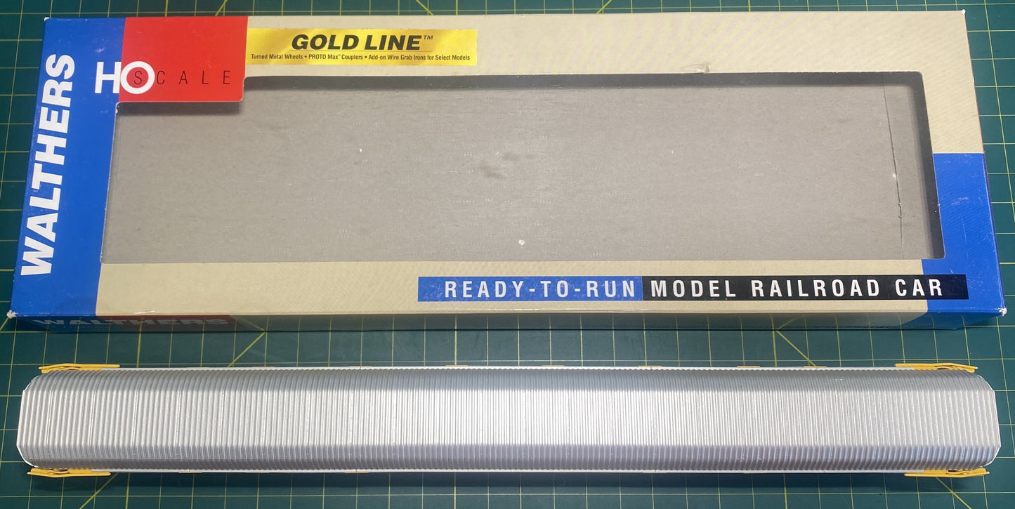 Walthers 932-40105 Gold Line Bi-Level Auto Carrier Milwaukee Road
