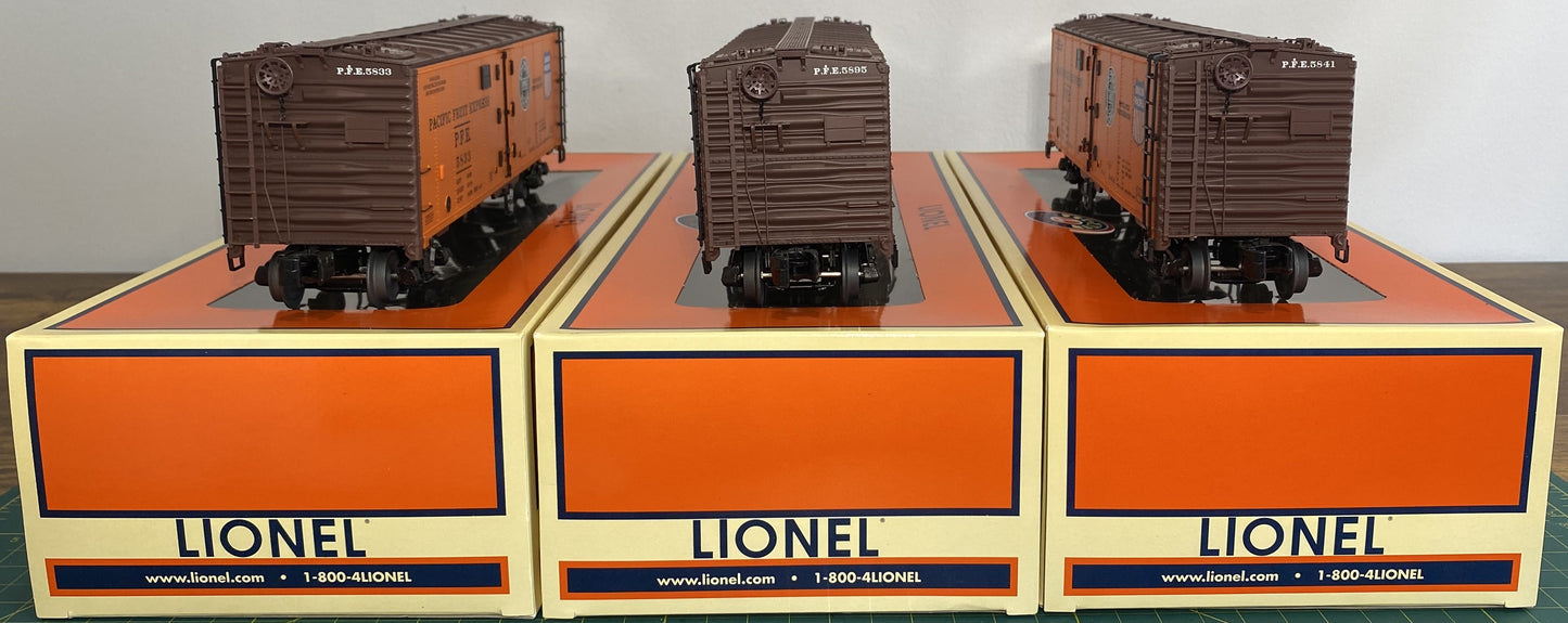Lionel 6-81908 Pacific Fruit Express Steel Sided Reefer 3-Pack